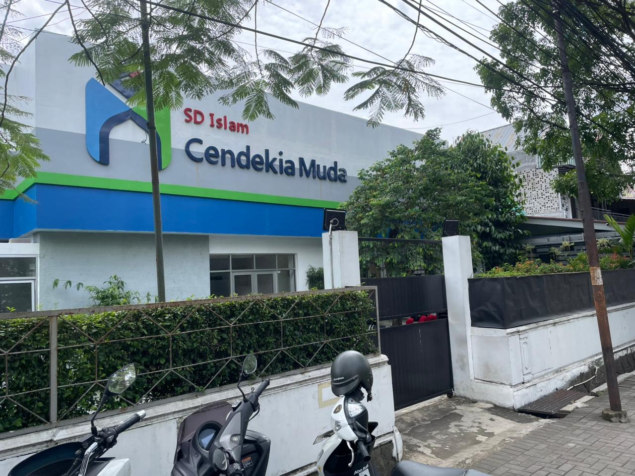 Bina Generasi Emas