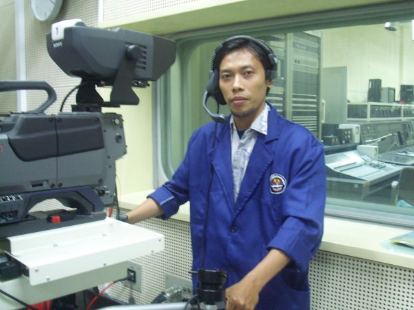 Dr. Slamet Rudino, S.H., M. Hum.